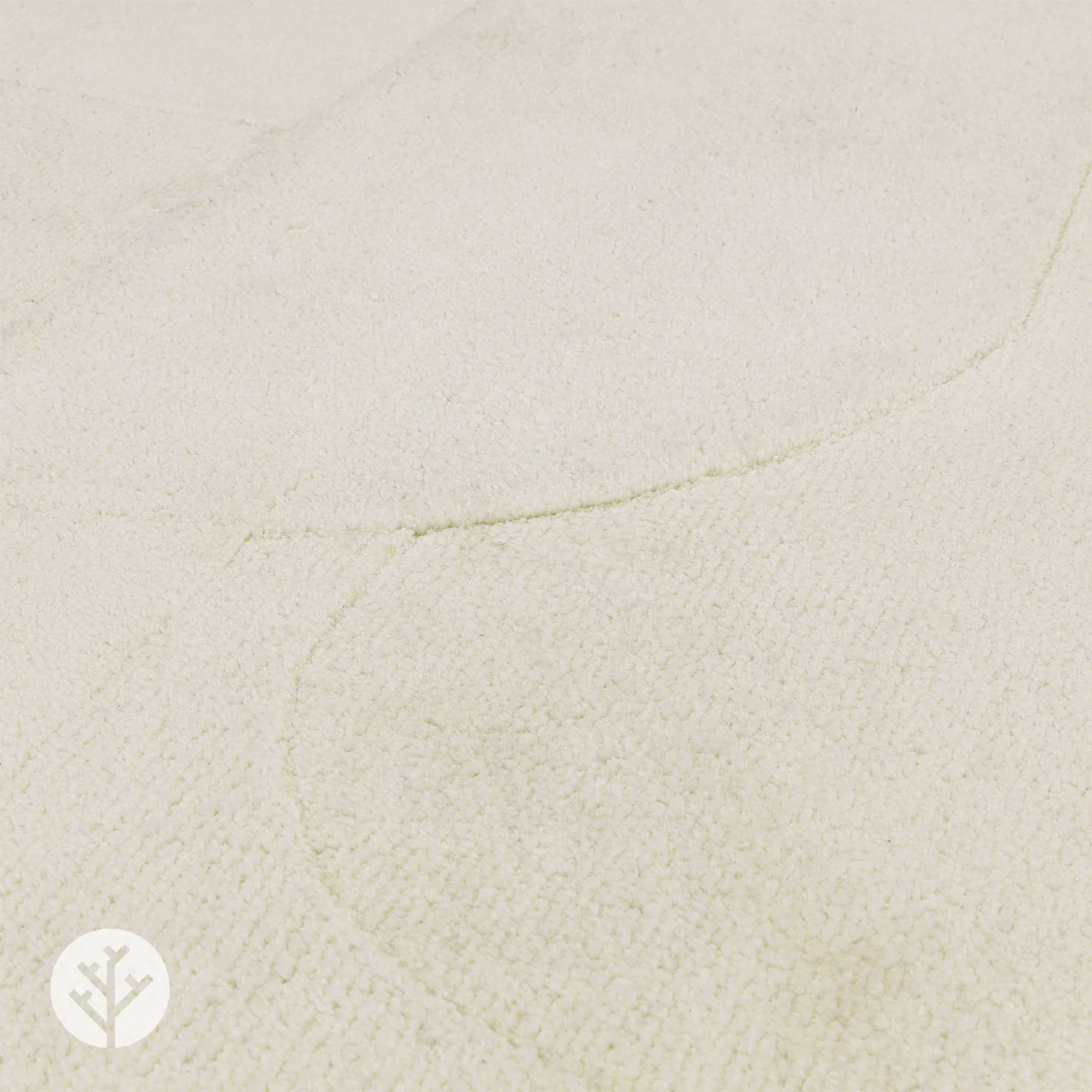 Curvva Ivory Luxury Rug | WVH® - Image 3