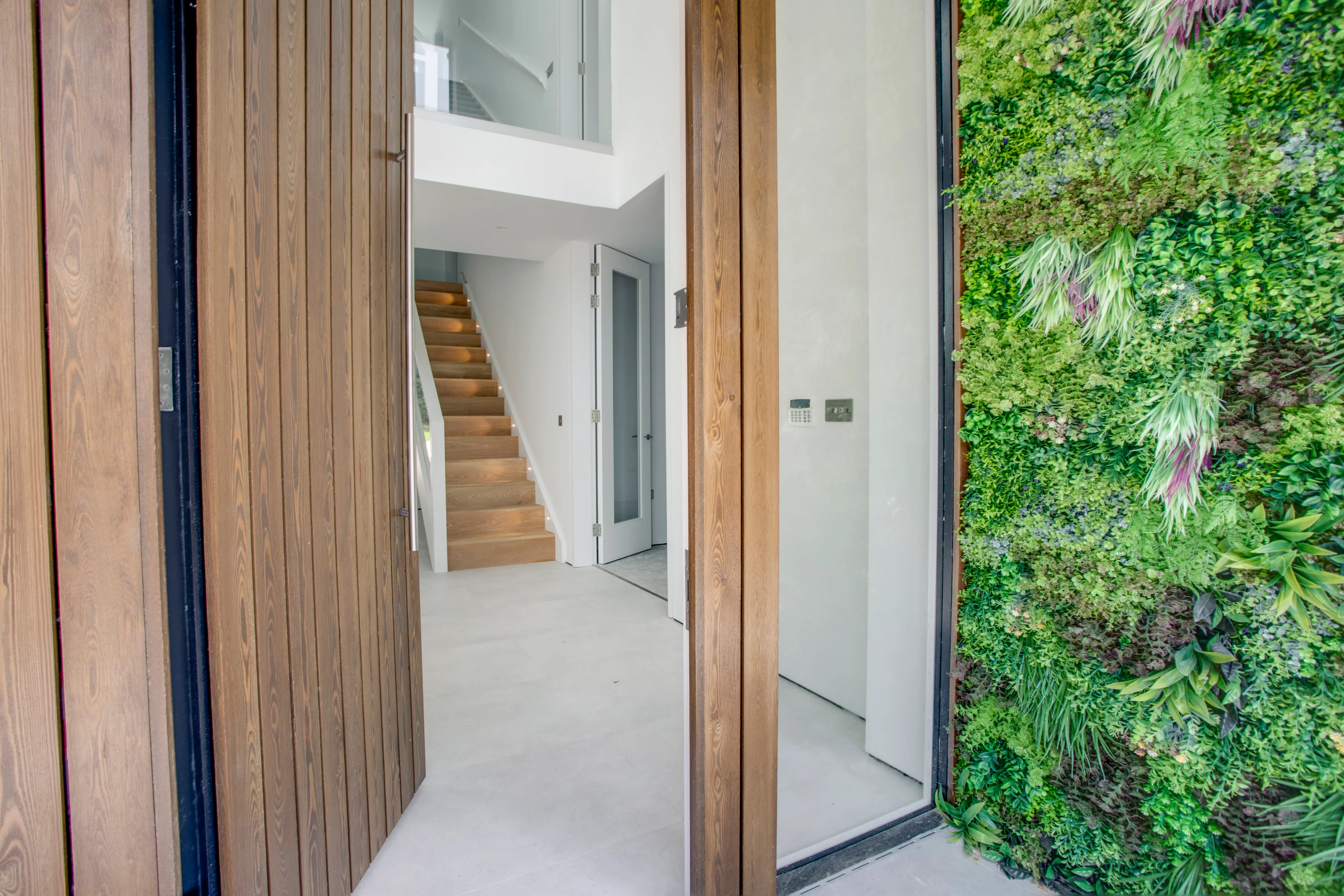 Green Envee | Paris | Artificial Green Wall Panel - Image 4