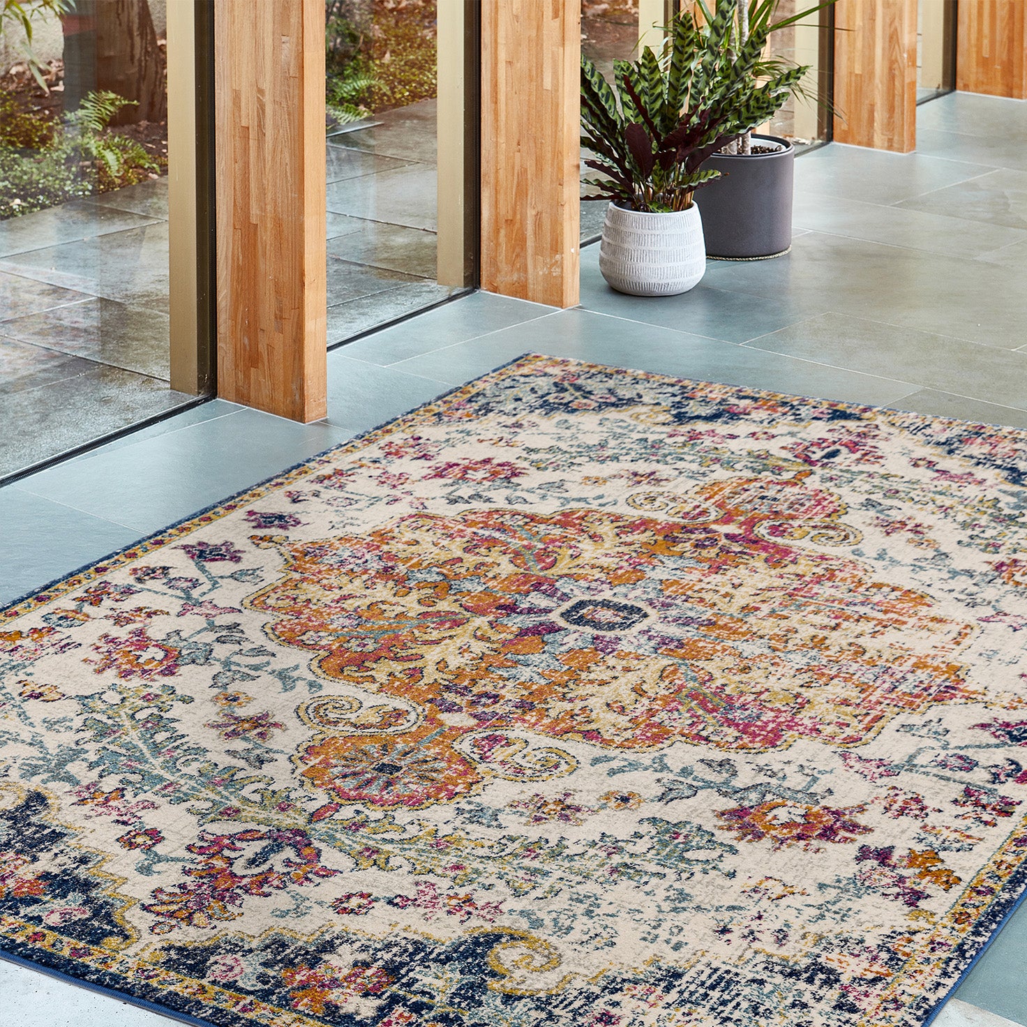 Moderni Multicoloured Medallion Luxury Rug | WVH®