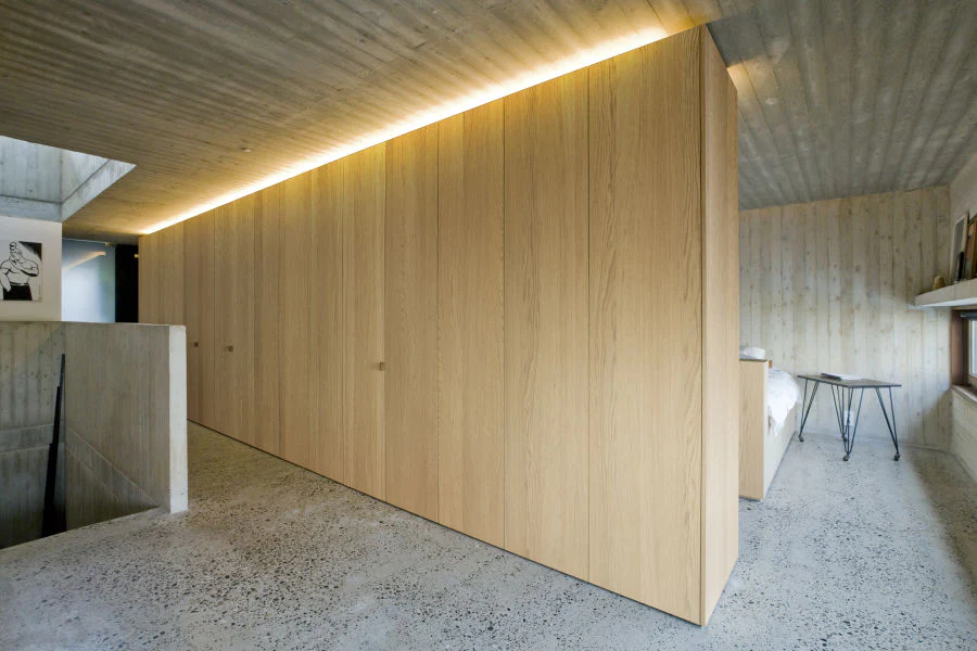 Oak Decoflex Flexible Wood Veneer - Image 3