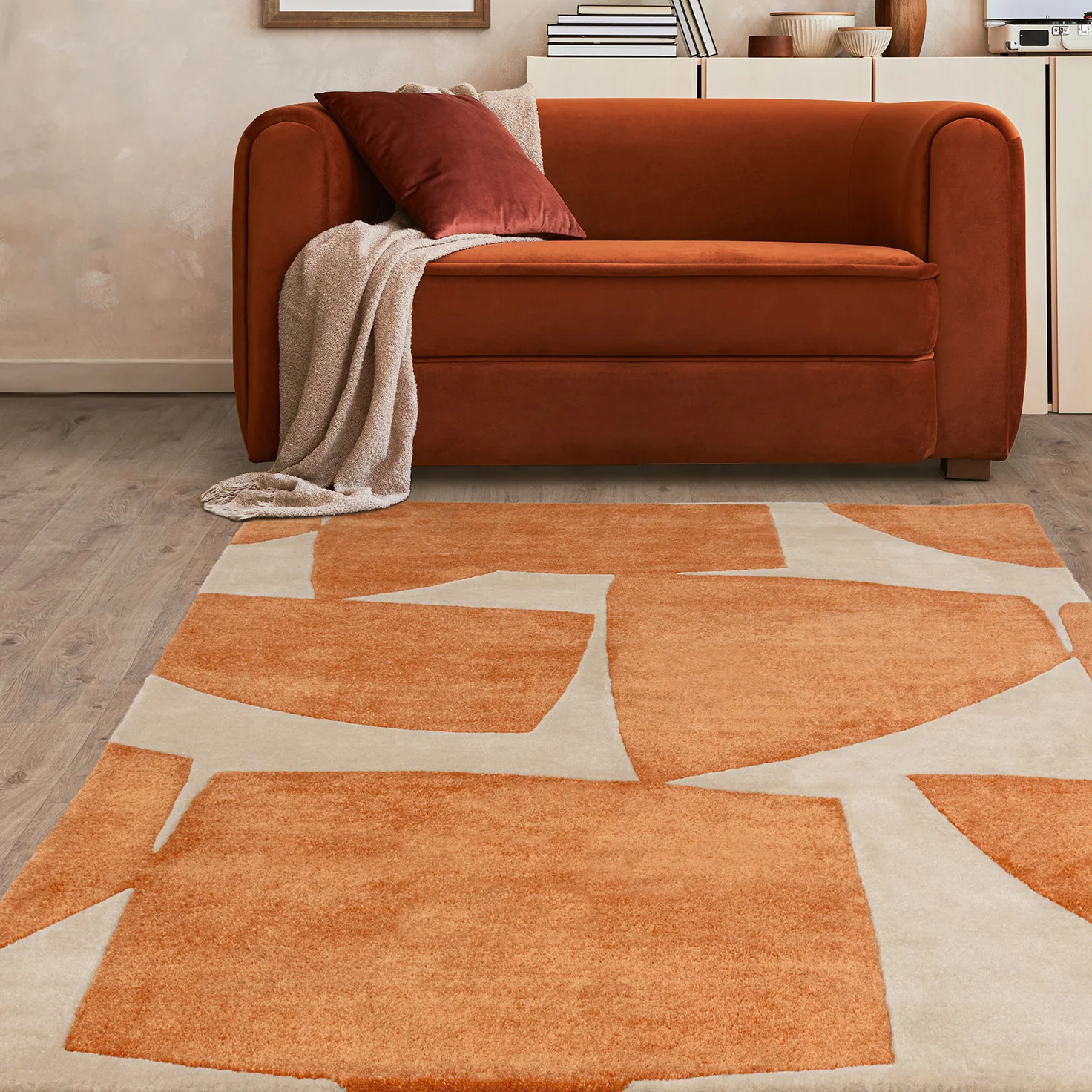 Retro Orange Kite Luxury Rug | WVH®