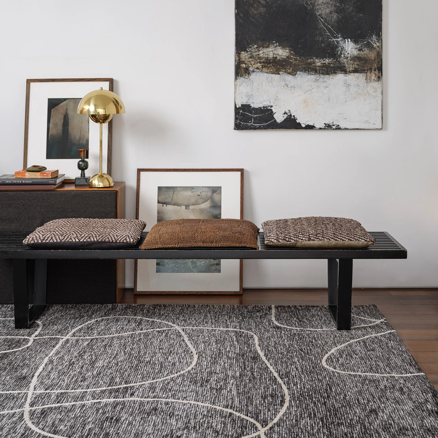 Shape Black Linear Luxury Rug | WVH®