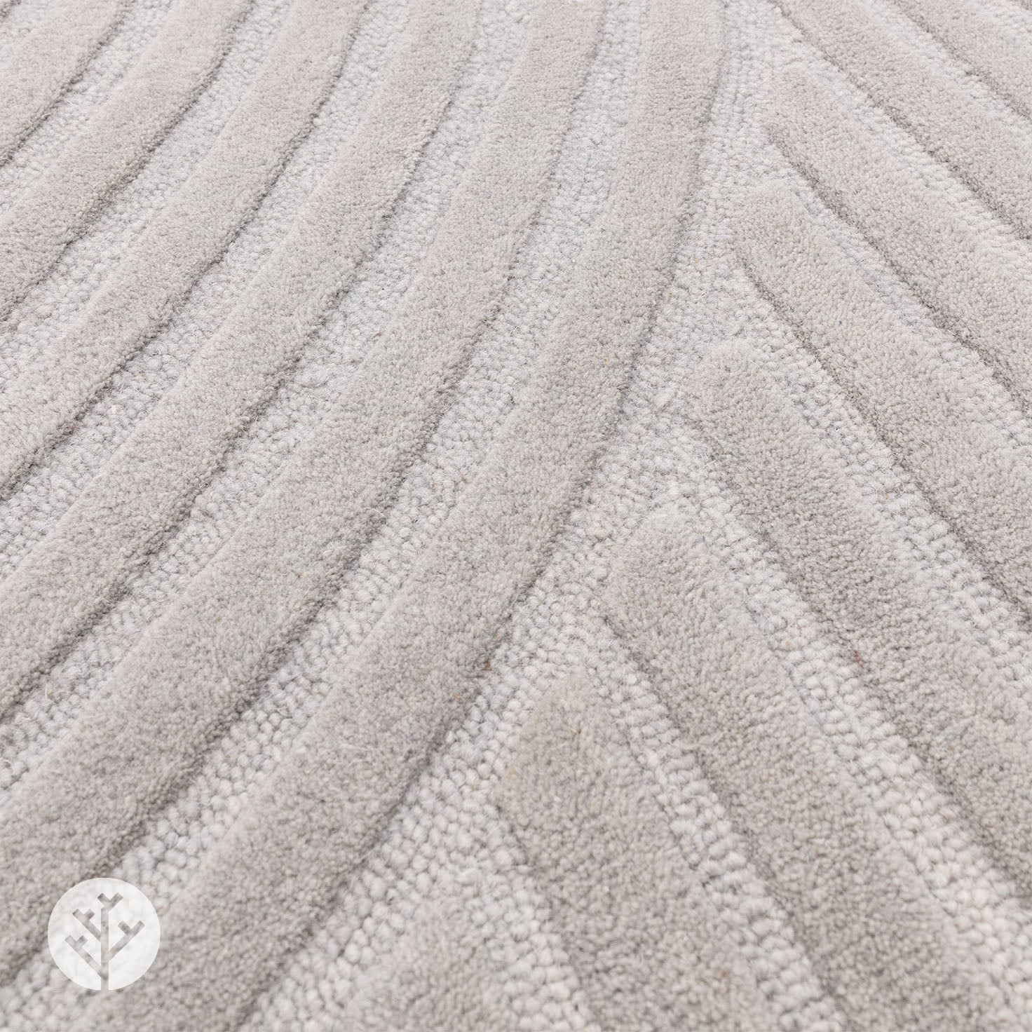 Wave Silver Luxury Rug | WVH® - Image 3