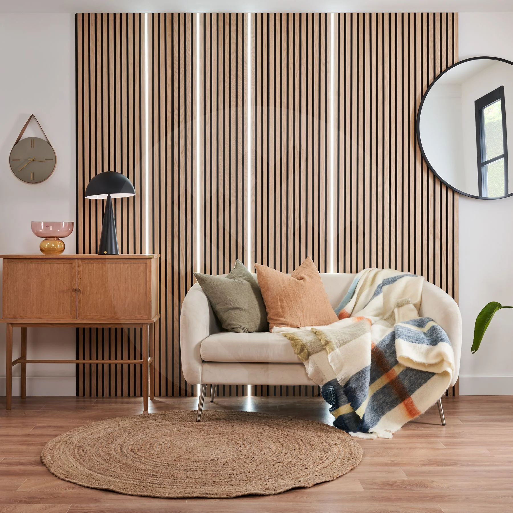 WVH® | The Industrial Round | Wall-Mountable Mirrors - Image 9