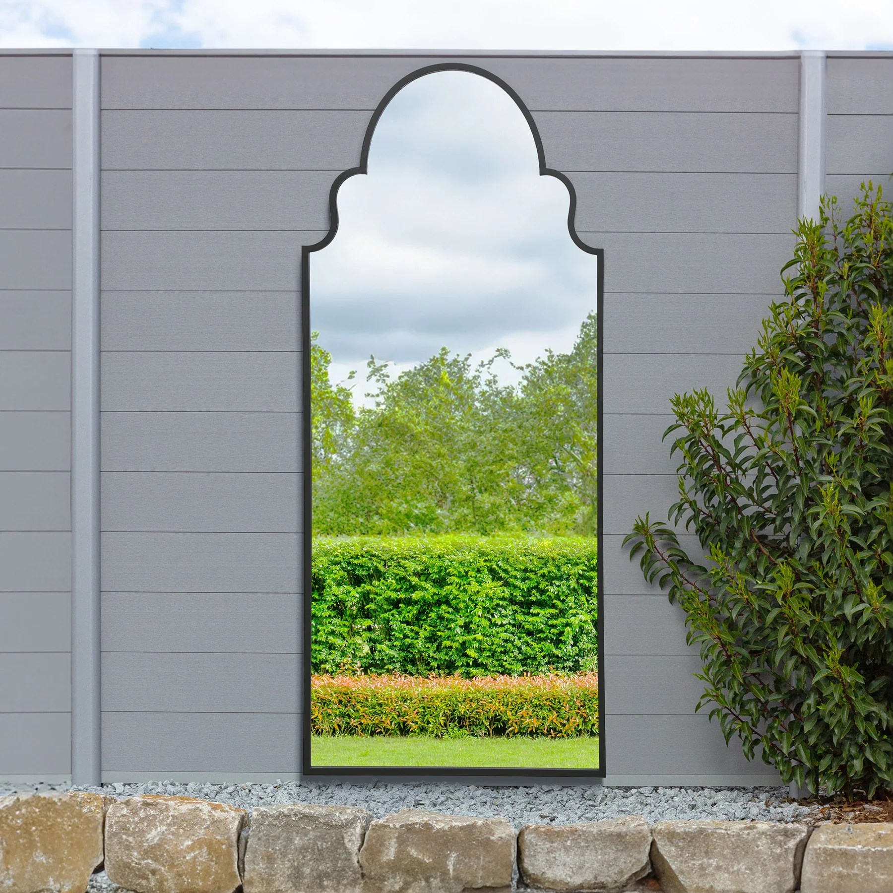 WVH® | The Arch Elegant | Metal Frame Leaner and Wall-Mountable Mirrors - Image 10