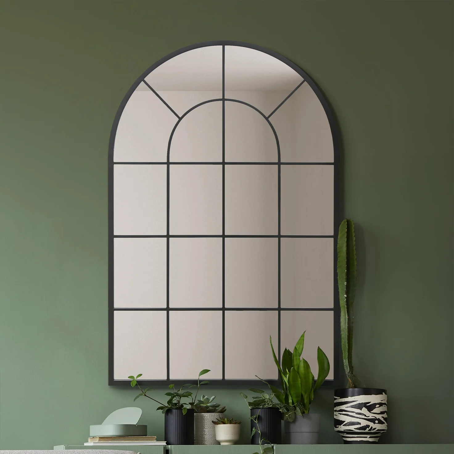 WVH® | The Arch Grid | Metal Frame Leaner and Wall-Mountable Mirrors - Image 11